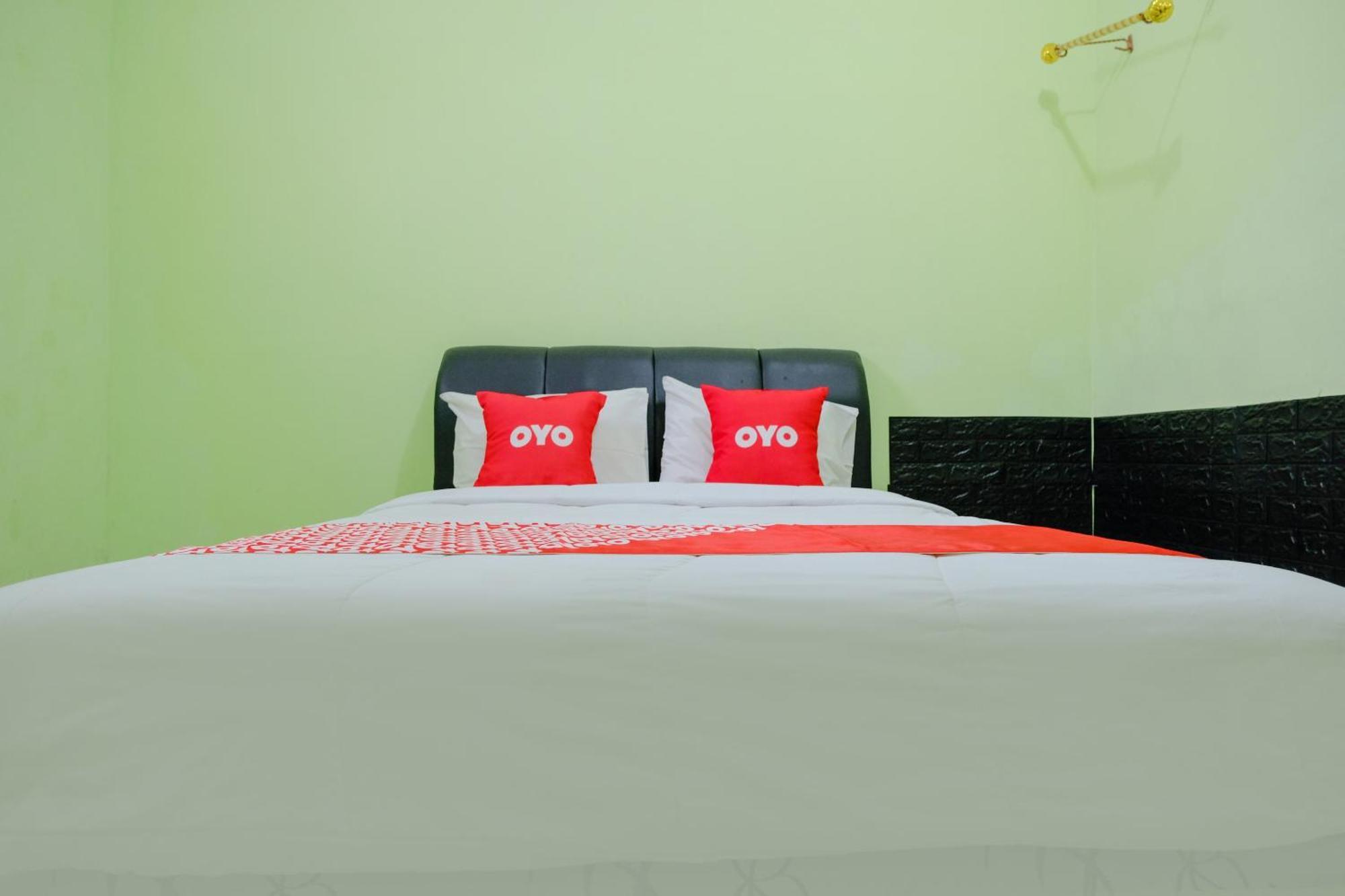 Oyo Life 2508 Alba Suites Homestay Syariah Tulungagung Eksteriør billede