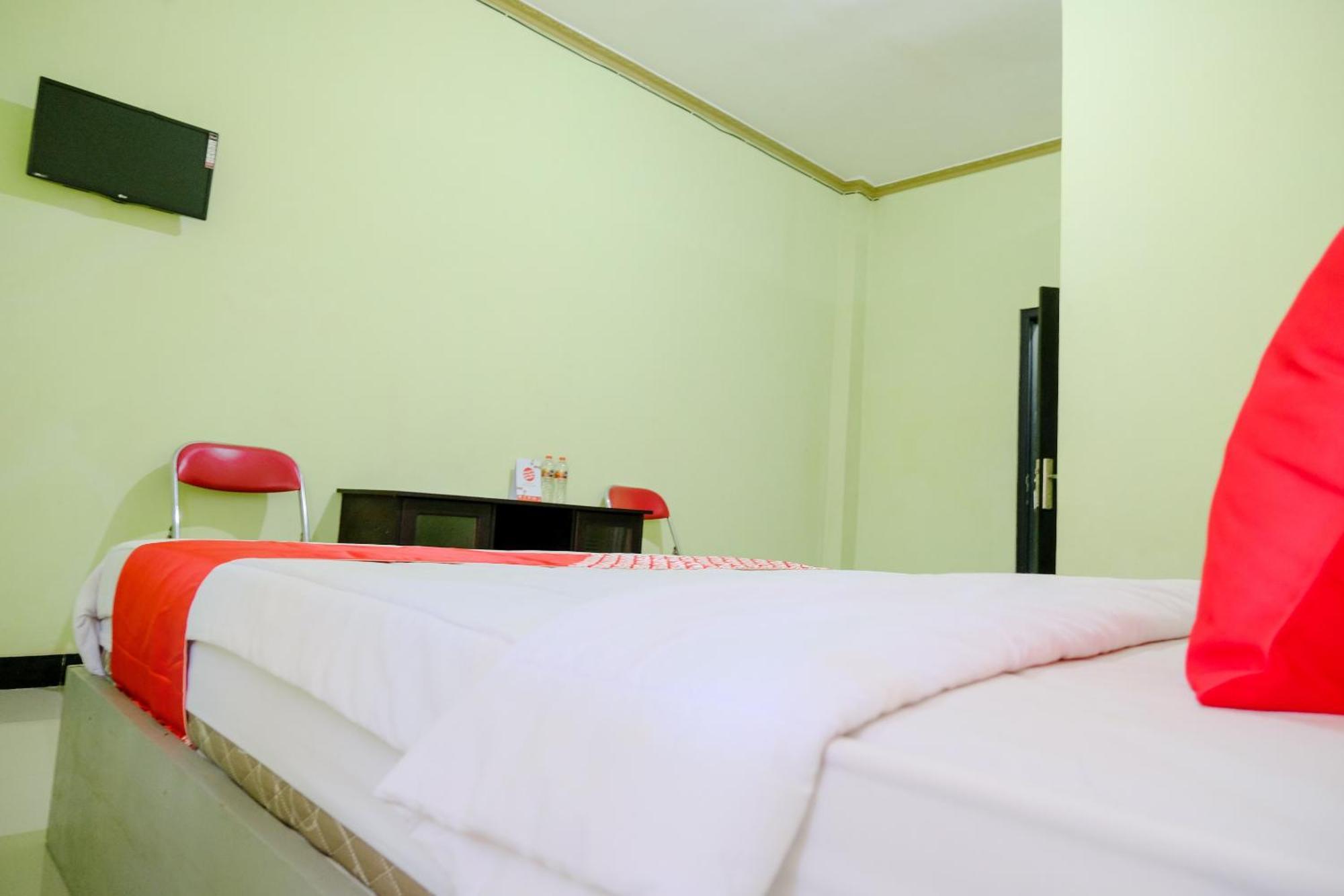 Oyo Life 2508 Alba Suites Homestay Syariah Tulungagung Eksteriør billede